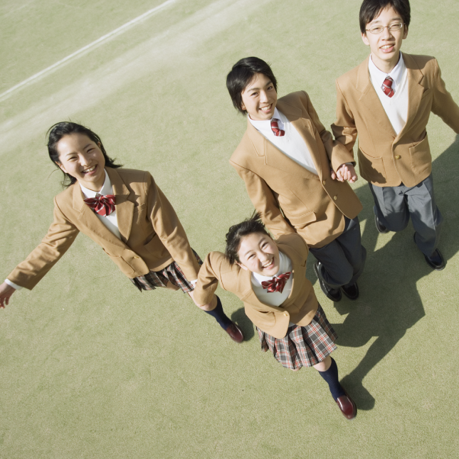 女子・男子高校制服、ご注文承り中!